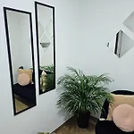 Queiros, 6
