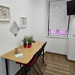Queiros, 6 아파트 *