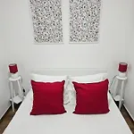 Queiros, 6 아파트 *