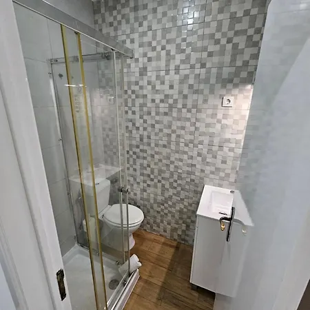 Апартаменти Queiros, 6