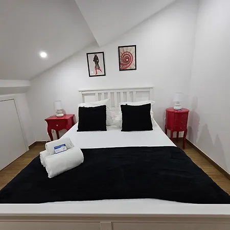 Apartmán Queiros, 6 *