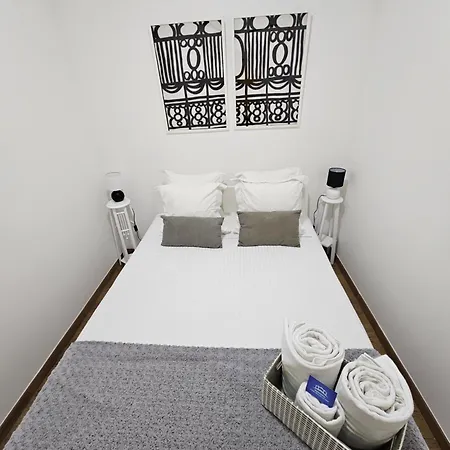 Queiros, 6 Apartmán *
