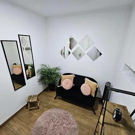 Apartmán Queiros, 6 *
